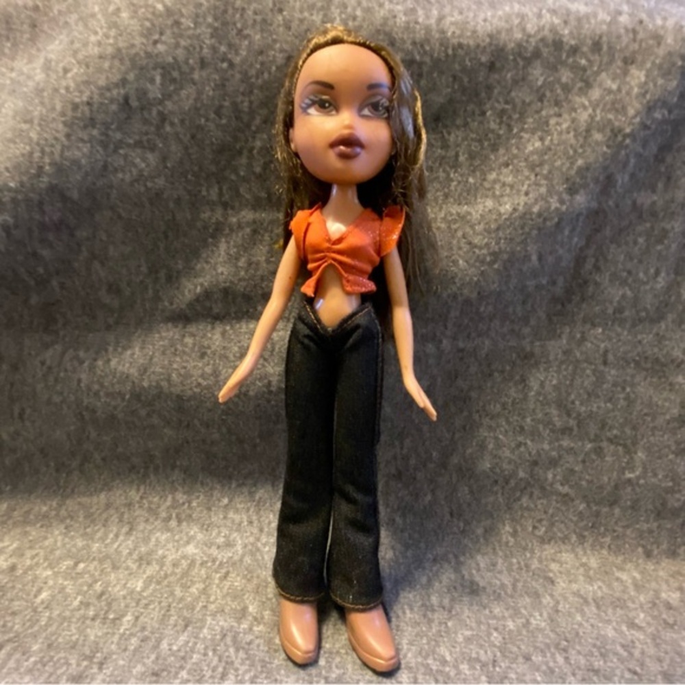 VTG Bratz Doll Yasmin